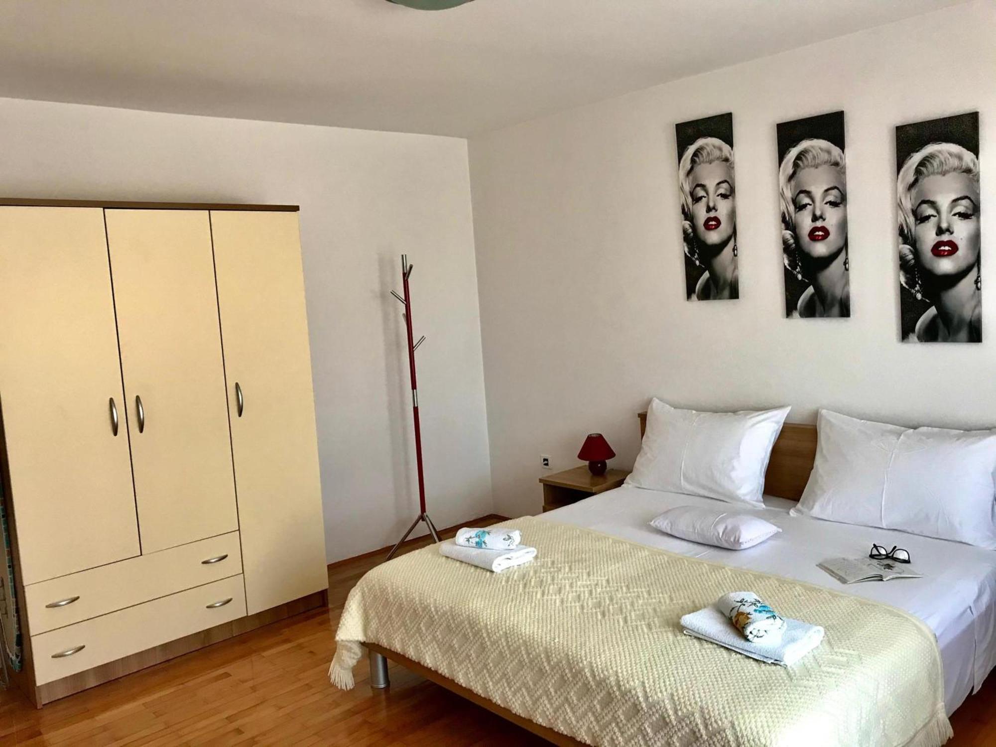 Apartment Adri Rovigno Esterno foto